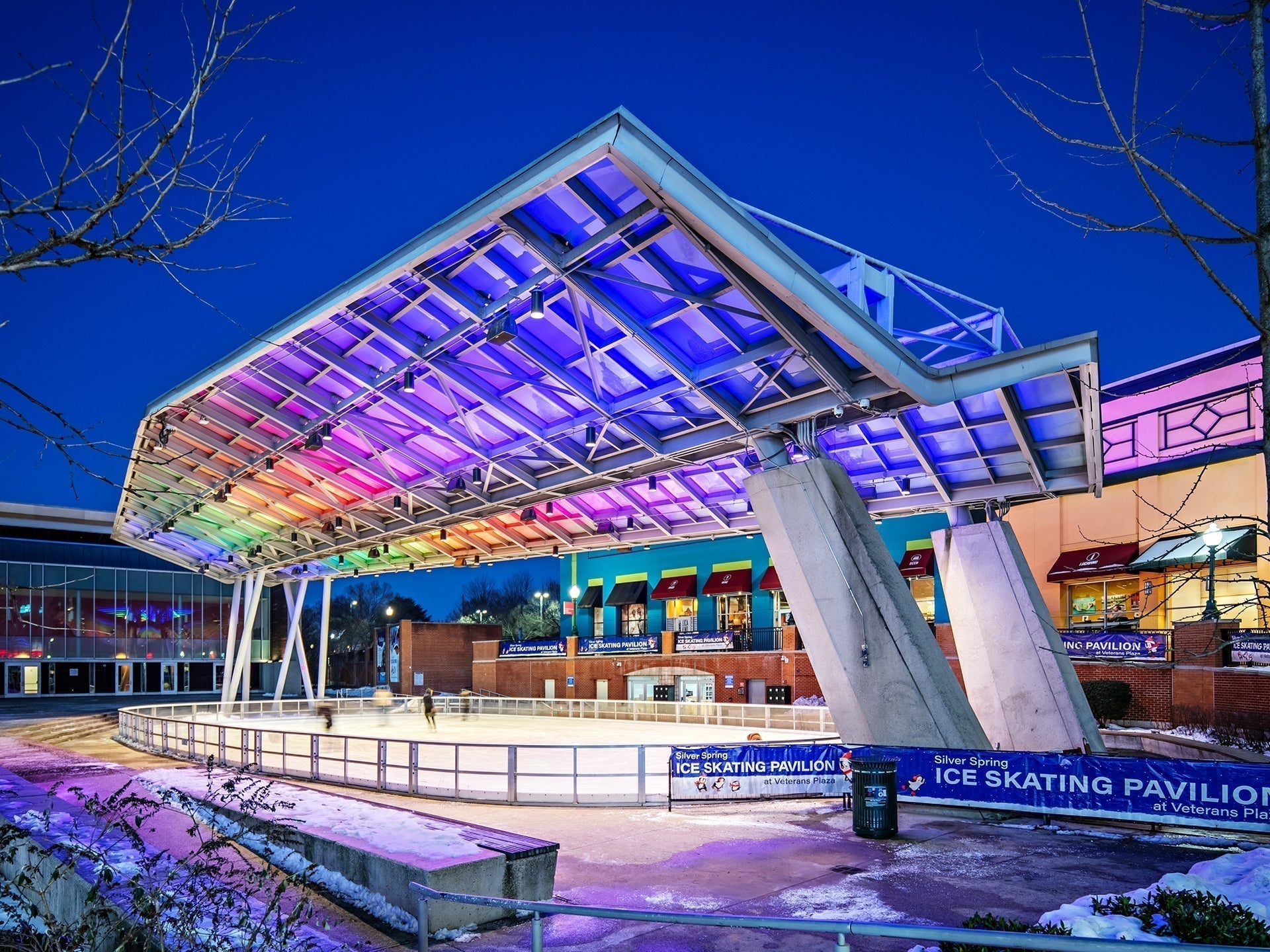 Veterans Plaza