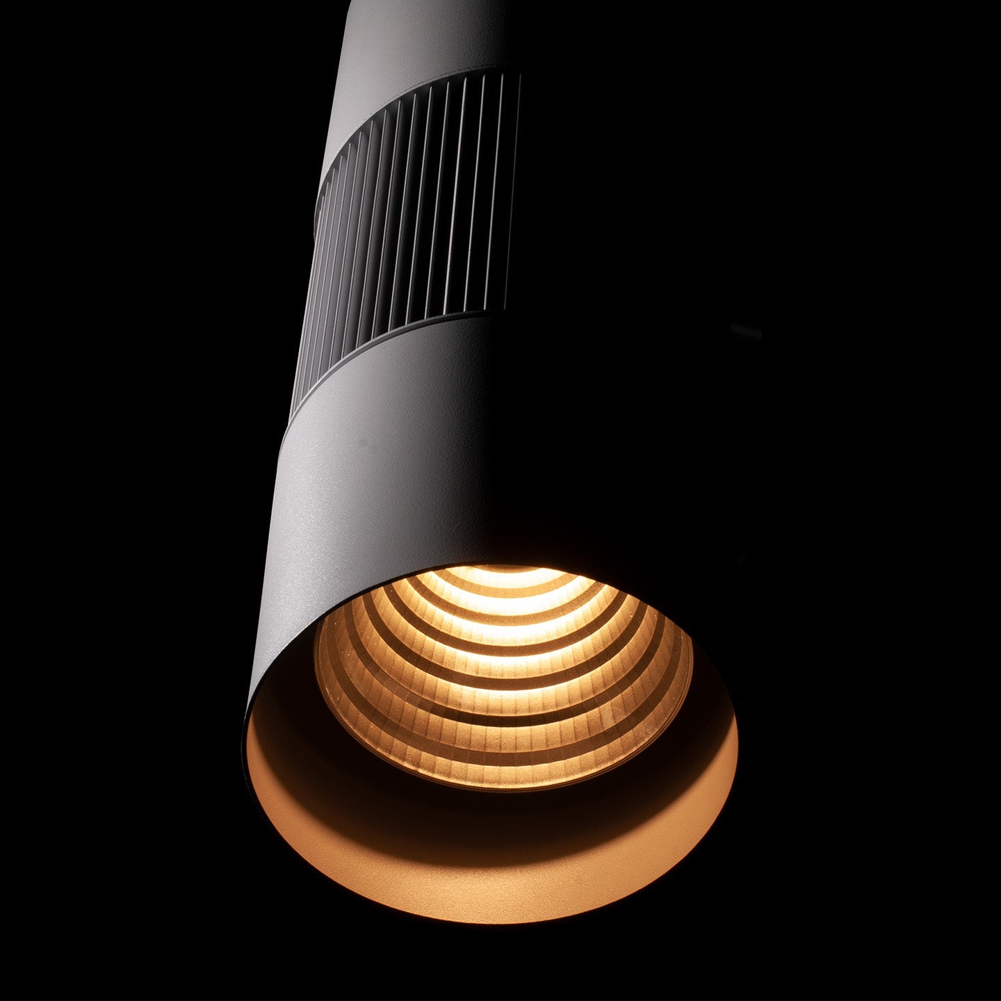 Acclaim Lighting Introduces Cylinder One HO, An Exclusive, High Output LED Series For Long Throw Downlight Applications